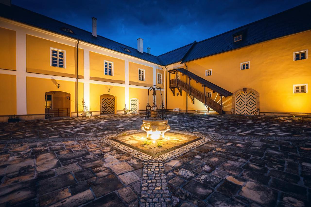 Hotel Chateau Rychvald Esterno foto