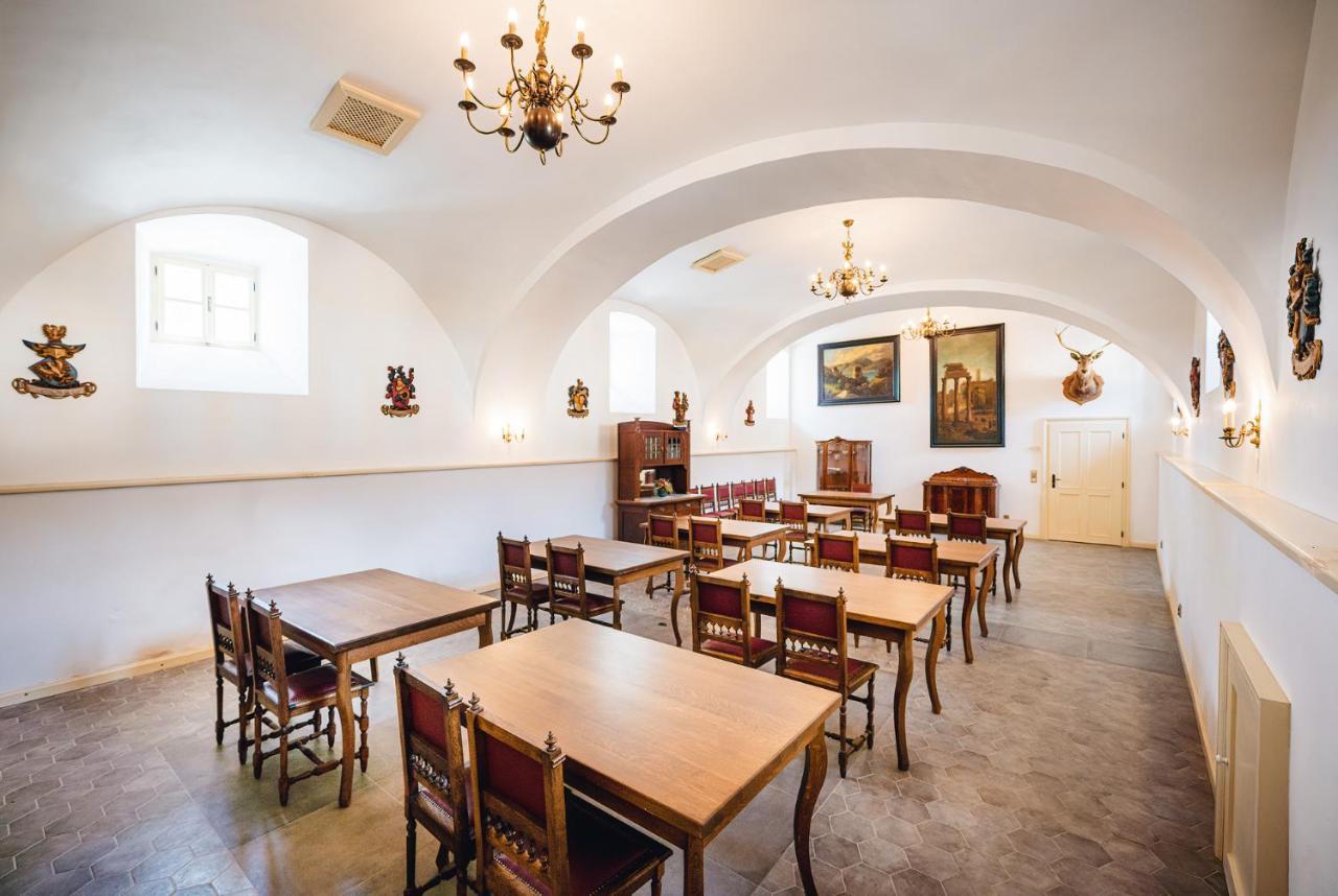 Hotel Chateau Rychvald Esterno foto